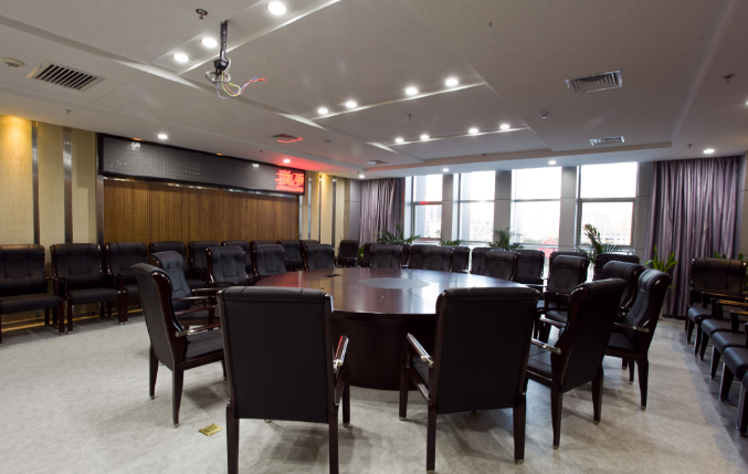 上海辦公室裝修設計的雙色之辯 上海辦公室裝修設計的雙色之辯