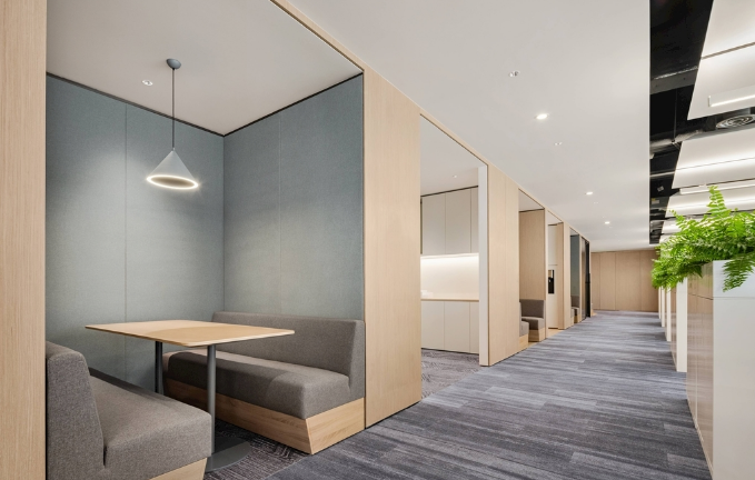 上海辦公室裝修設計:選擇紙質壁紙的簡約清新之道